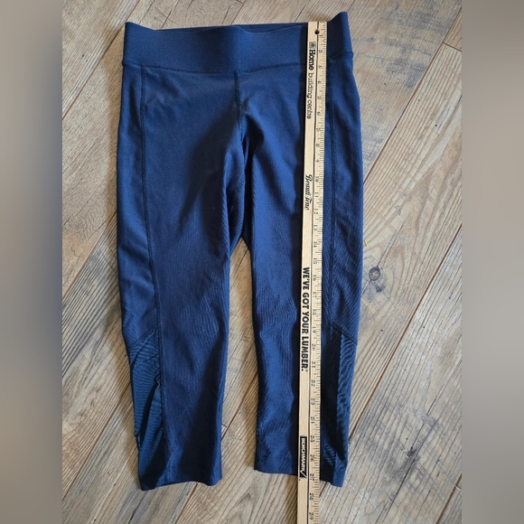 SPALDING Blue Womens Medium Capris - Picture 2 of 9